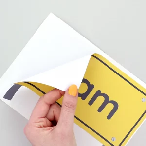 Laadukkaat ovitarrat lastenhuoneeseen